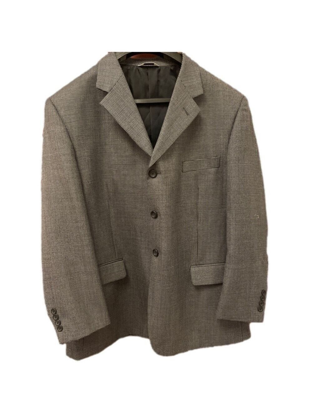 Pronto Uomo 46S wool/poly blend 3 button blazer with no back vents